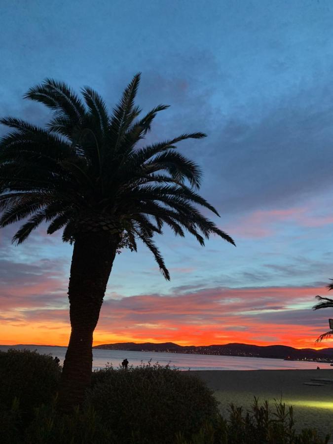 Saint Raphael, Cap Esterel Le Hameau. Vue Mer ภายนอก รูปภาพ